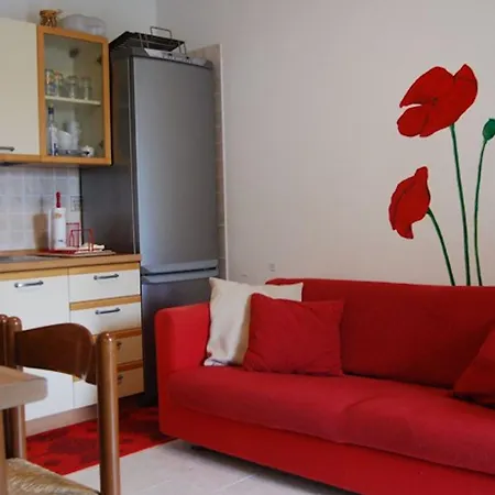 2-level Flat With Pool Balcony Near Lägenhet Bibione