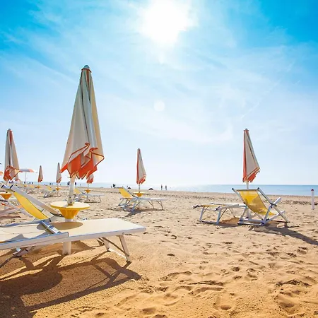 2-level Flat With Pool Balcony Near * Bibione