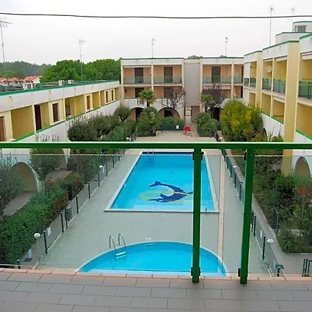2-level Flat With Pool Balcony Near Apartment