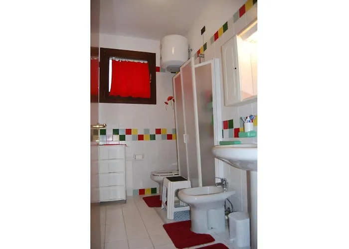 2-level Flat With Pool Balcony Near Апартаменти Бібіоне