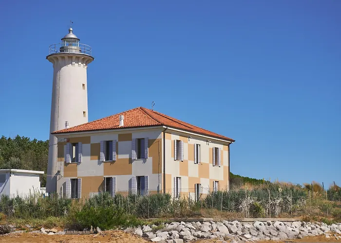 2-level Flat With Pool Balcony Near Apartmán